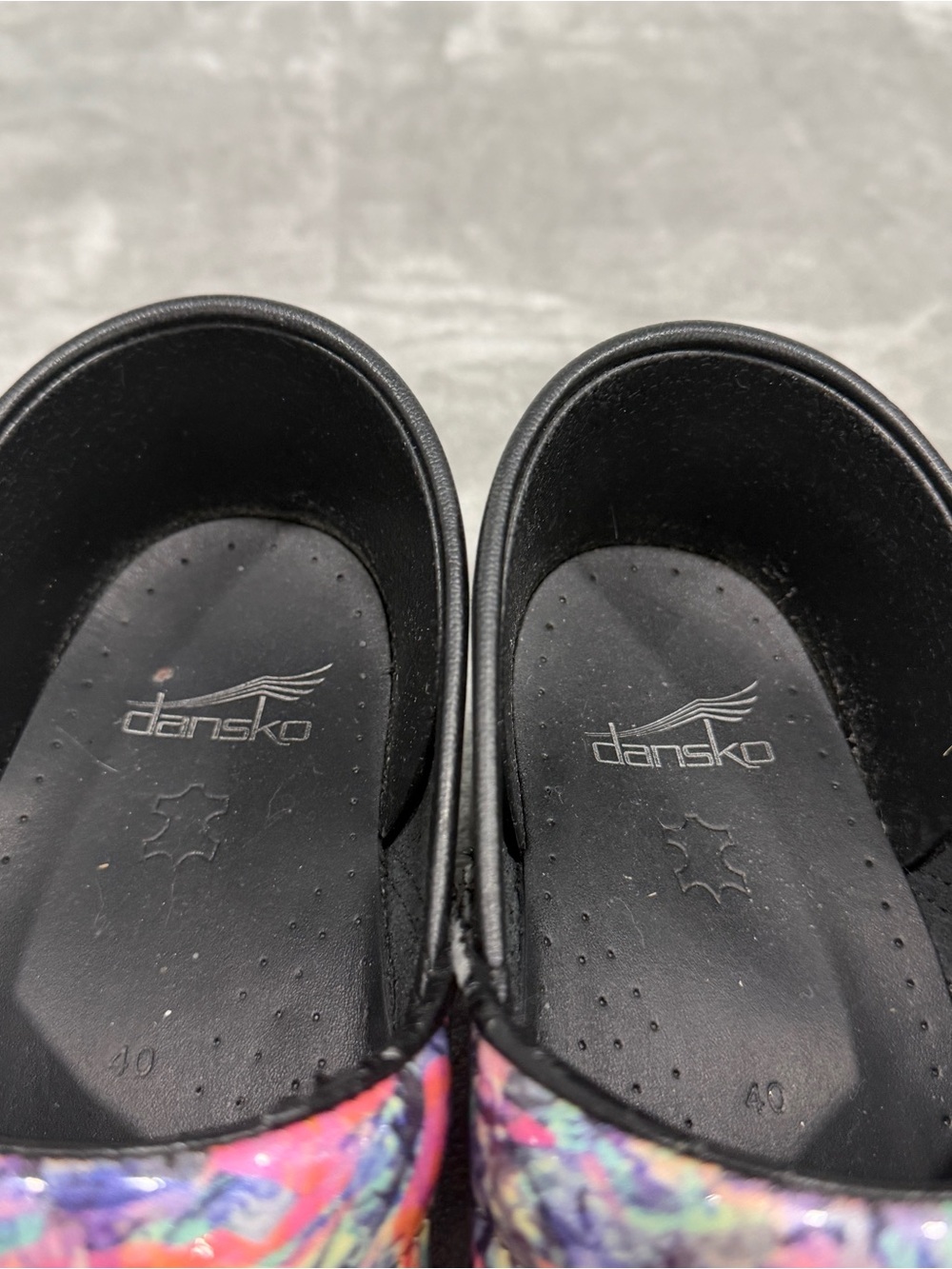 Dansko Clogs Women's 40 EU / 10 US Professional Color Blast Floral Nursing Shoes - Picture 3 of 7